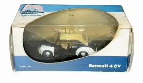 Modele En Mental, Renault 4 CV Police